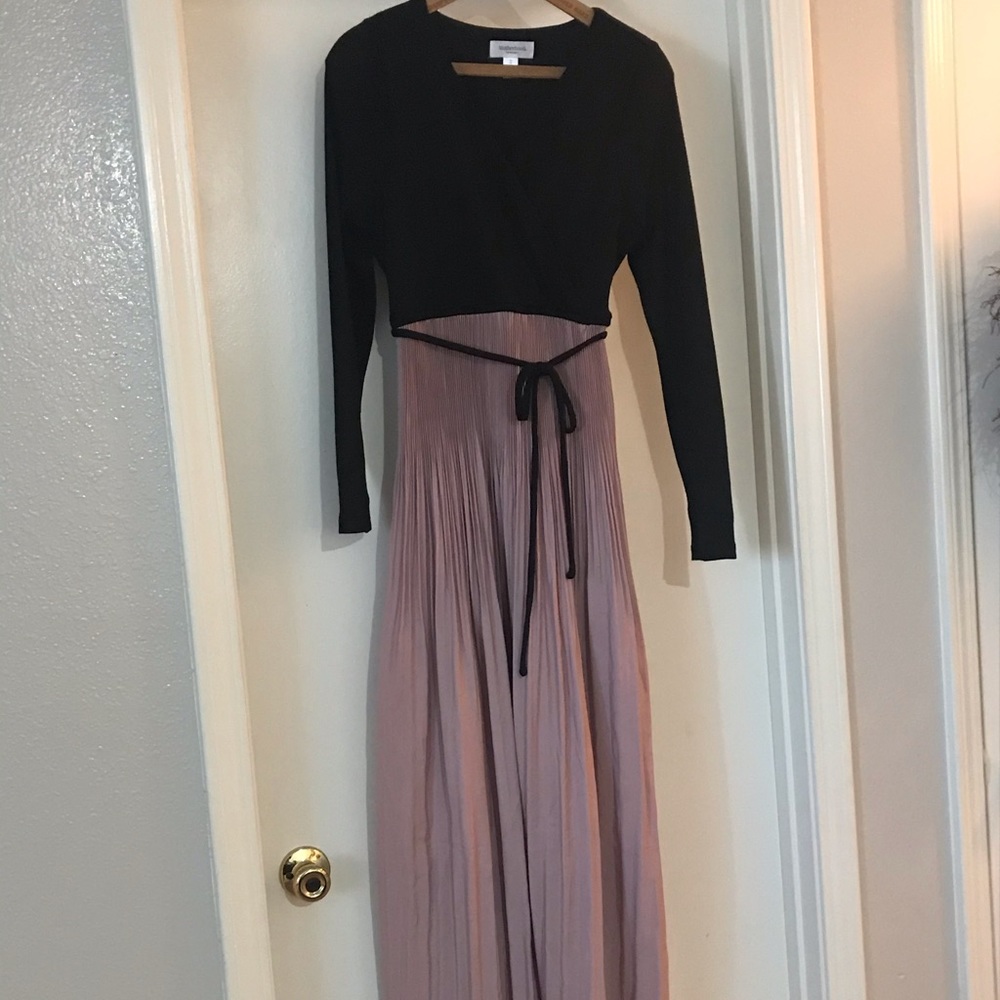 Motherhood Maternity. Perfect condition.